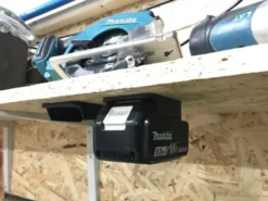 Makita Batterihållare 18V 6-pack, svart
