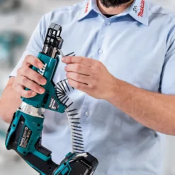 Makita DFS452TJX2 Gipsautamat 18V komplett