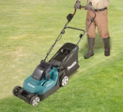 Makita DLM382CT2 Gräsklippare 2x18V 5,0Ah, komplett