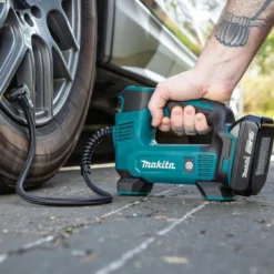 Makita DMP180Z Luftpump 18V (Minikompessor)