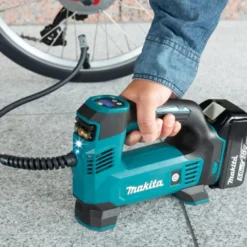 Makita DMP180Z Luftpump 18V (Minikompessor)