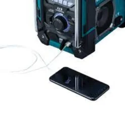 Makita DMR301 Arbetsradio med laddare DAB+