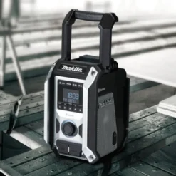 Makita DMR114B Arbetsradio med bluetooth