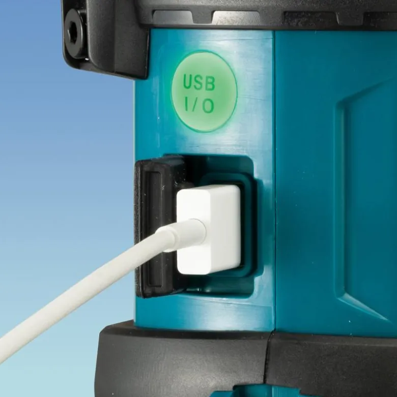 Makita DMR056 Lampa 18V med Radio, Bluetooth och DAB+