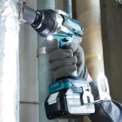 Makita DTW700Z Mutterdragare 18V