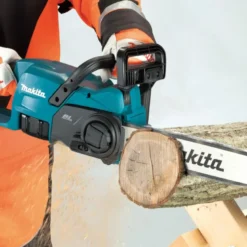 Makita DUC357Z Kedjesåg 18V (35cm)