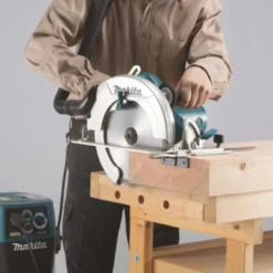 Makita HS0600 Cirkelsåg 270mm
