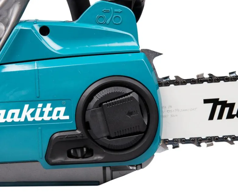 Makita UC014GT101 Kedjesåg 40V (30cm), komplett