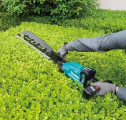 Makita UH014GZ Häcksax 40V • 750 mm • 18 mm